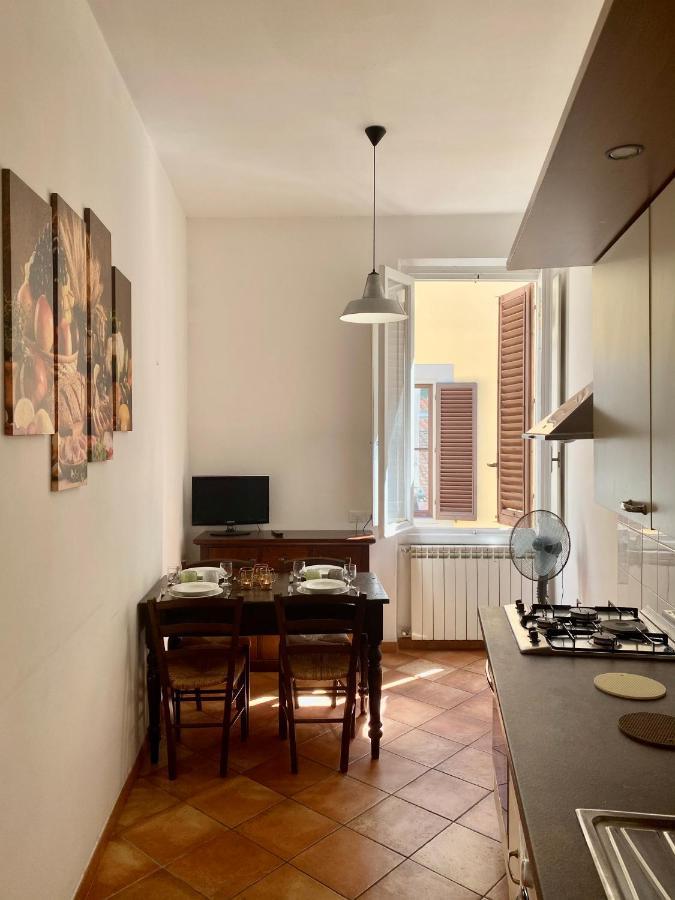 Nice & Roomy Apartment Behind The Uffizi Museum フィレンツェ エクステリア 写真