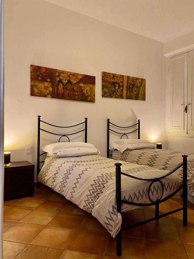 Nice & Roomy Apartment Behind The Uffizi Museum フィレンツェ エクステリア 写真