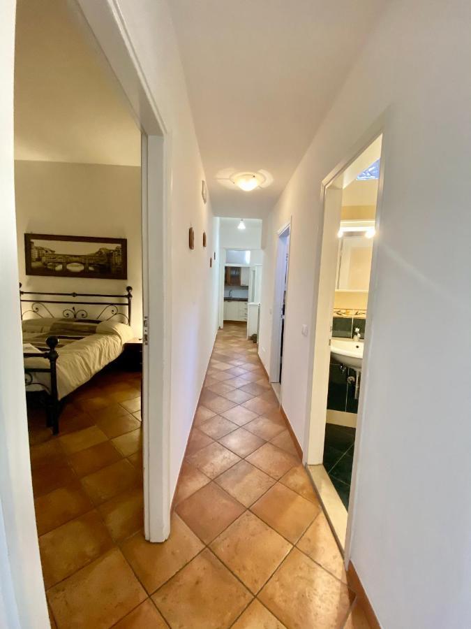 Nice & Roomy Apartment Behind The Uffizi Museum フィレンツェ エクステリア 写真